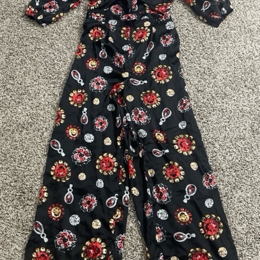 Cut out Floral satin Patterned Jumpsuit